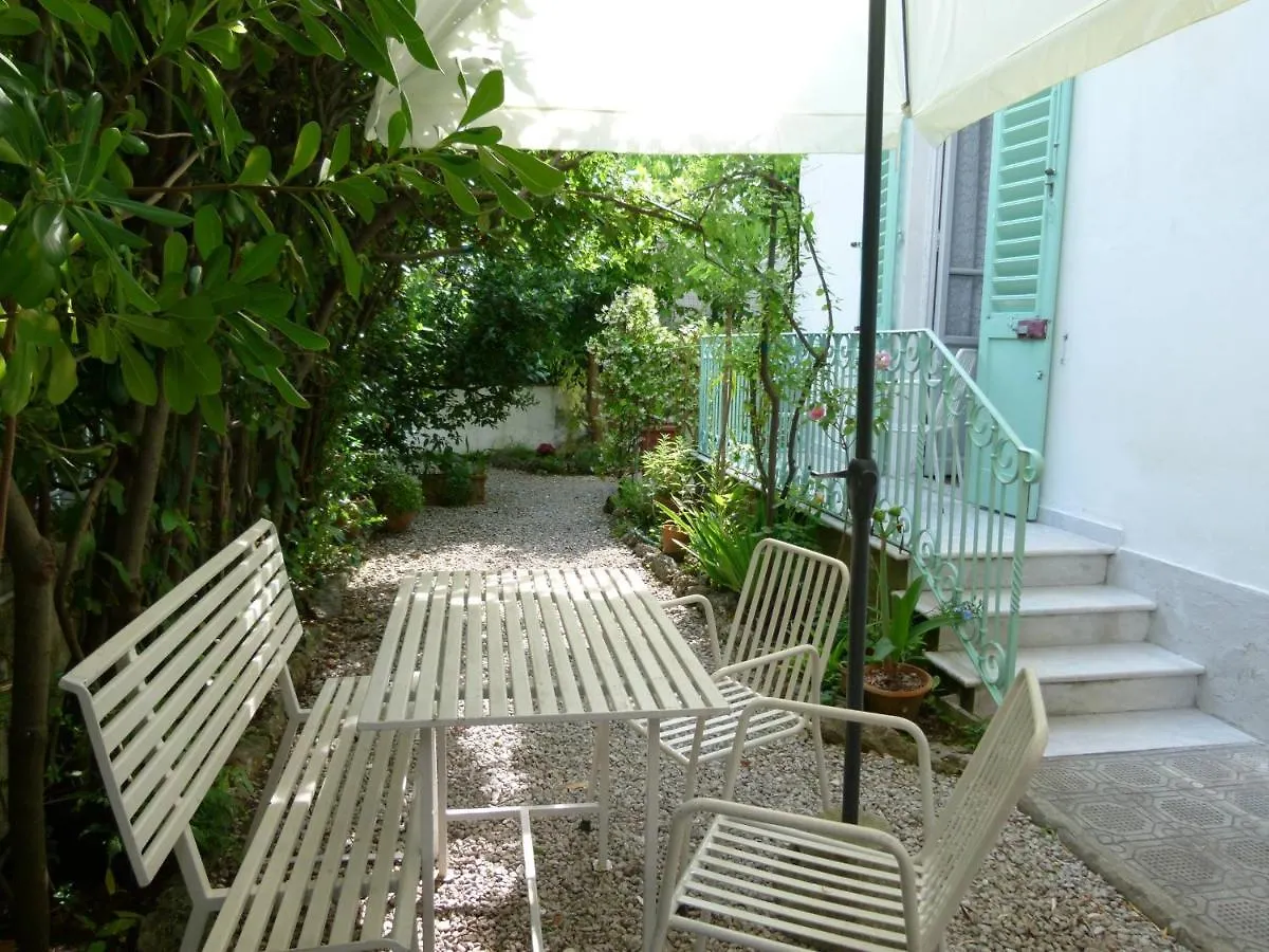 Casa Santucci Villa Forte dei Marmi Holiday home